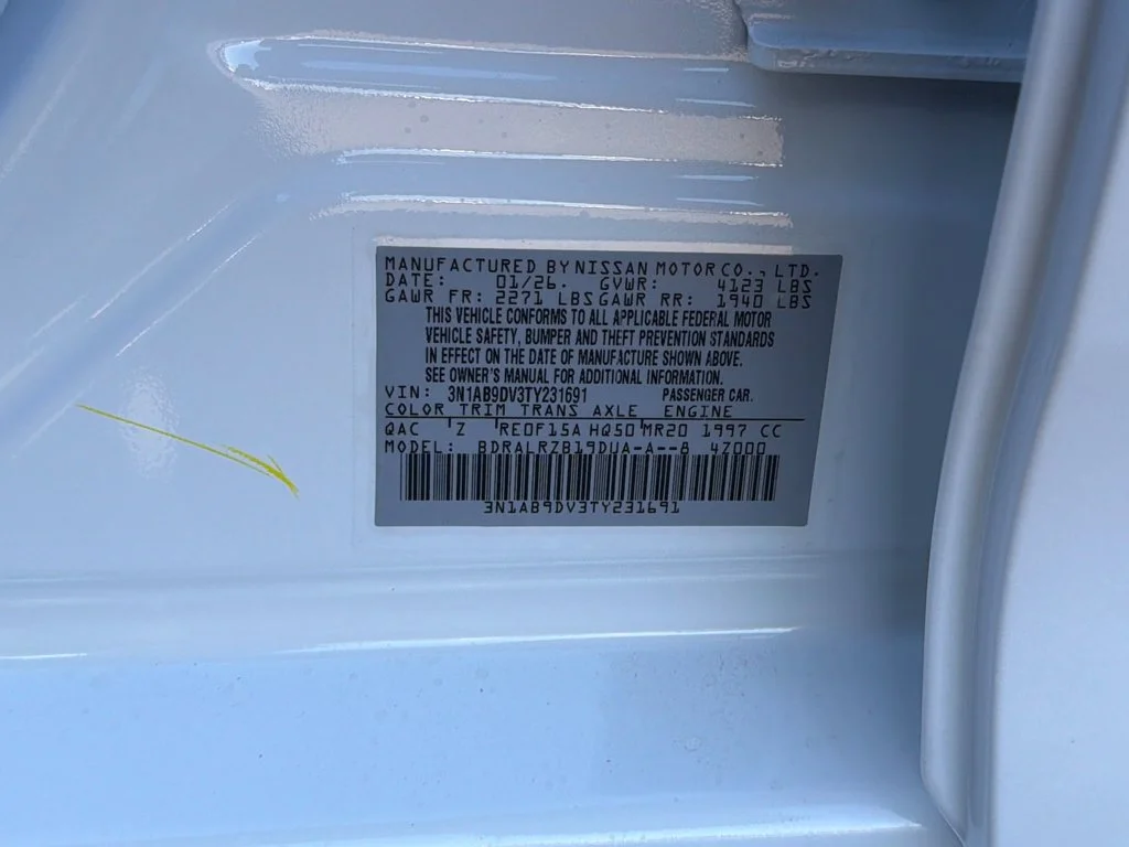 Certified Used 2026 White Nissan SR image 31