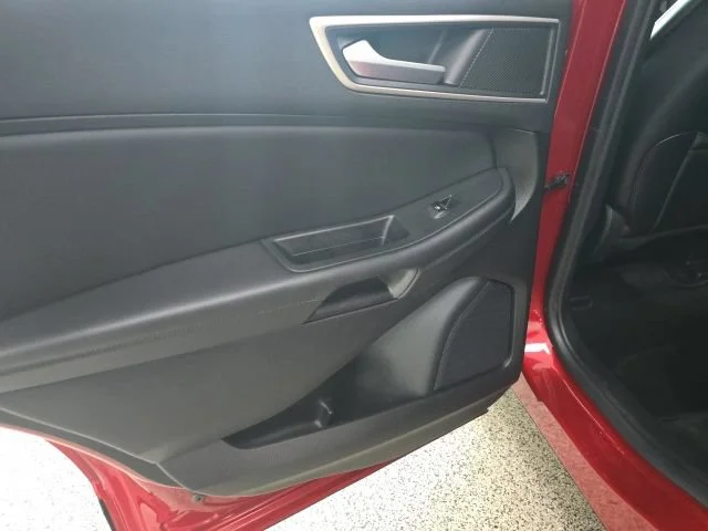 Used 2024 Red Ford SEL image 9