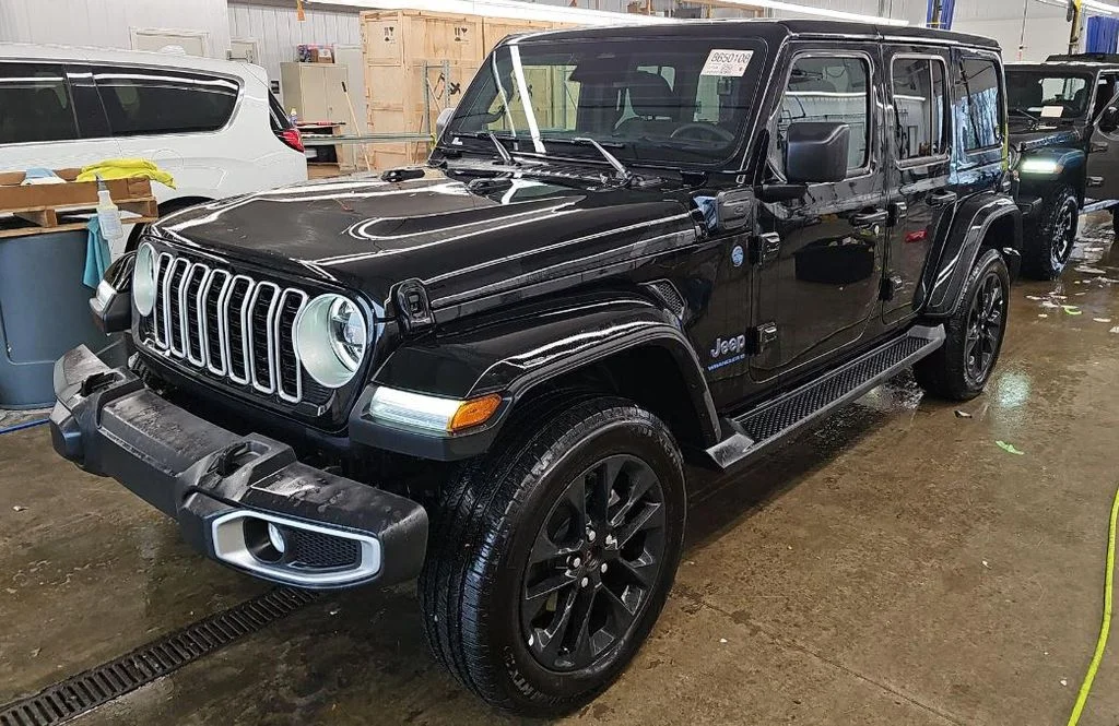 2025 Jeep Wrangler 4xe Sahara 4XE's photo