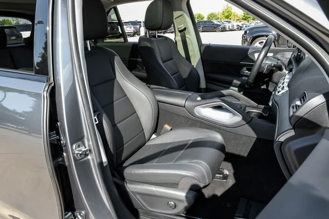 Used 2024 Silver Mercedes-Benz GLE 450 image 43