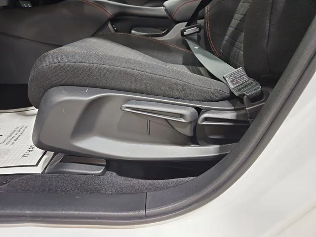 2026 Honda HR-V Sport - Photo 29