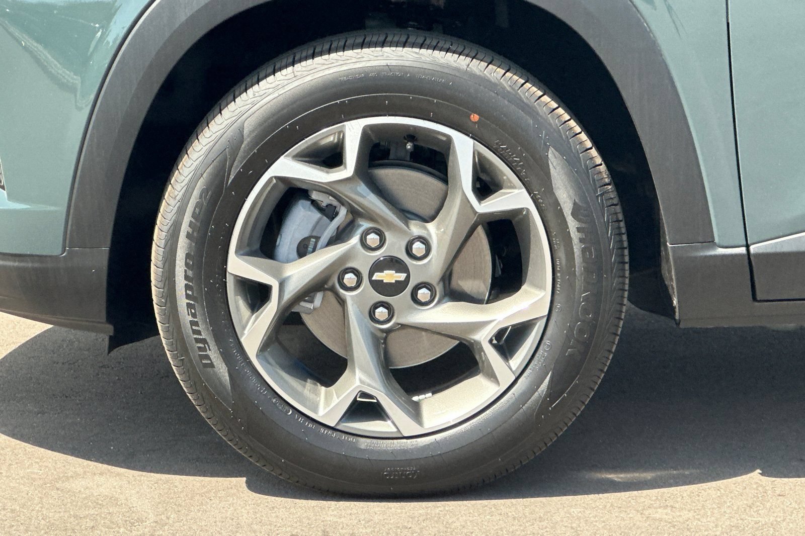 2026 Chevrolet Trax LT - Photo 25