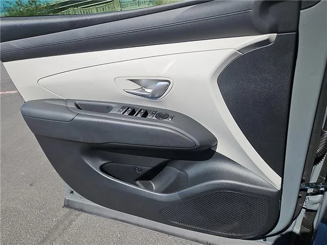 New 2026 Hampton Gray Hyundai SEL image 14