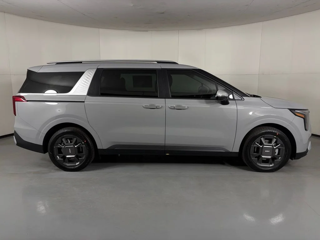 New 2026 Ceramic Silver Kia EX image 9