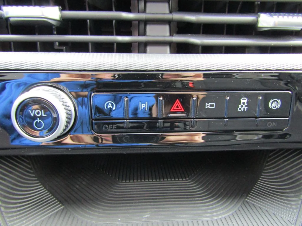 New 2026 Agate Black Metallic Ford ST image 35