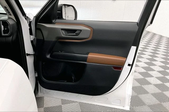 Used 2025 Oxford White Ford Outer Banks image 23