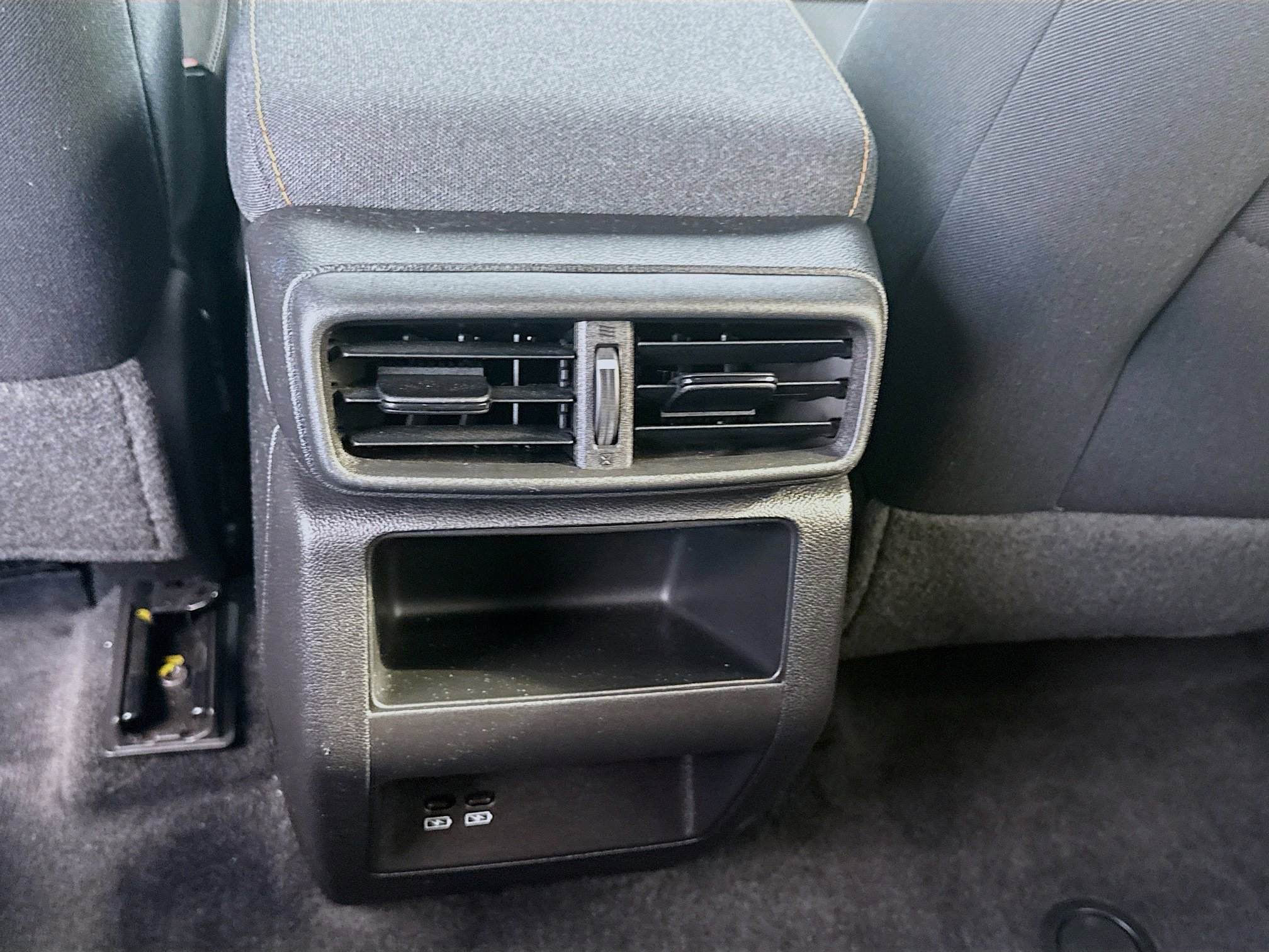 Used 2024 Mercury Silver Metallic Honda EX image 23