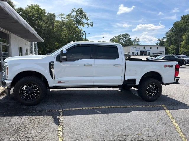 2024 Ford F-350SD Lariat