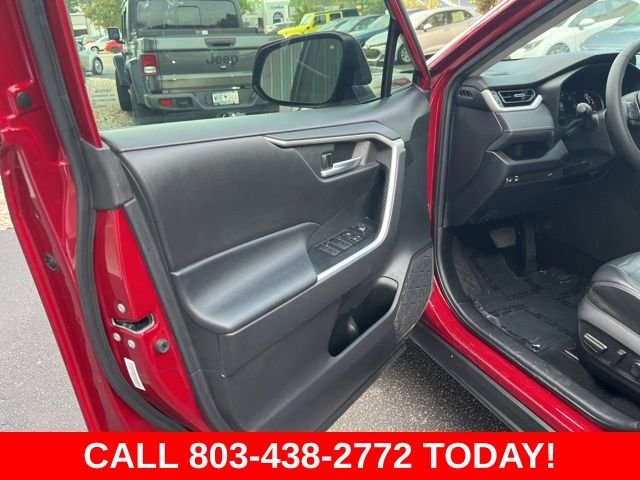 Used 2023 Red Toyota XLE Premium image 5