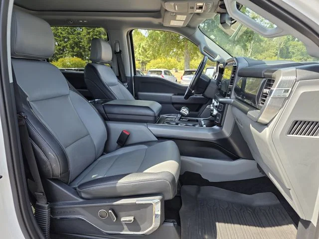 Certified Used 2022 Star White Ford Lariat image 33