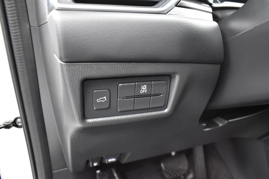 Used 2023 White Mazda 2.5 Turbo image 7