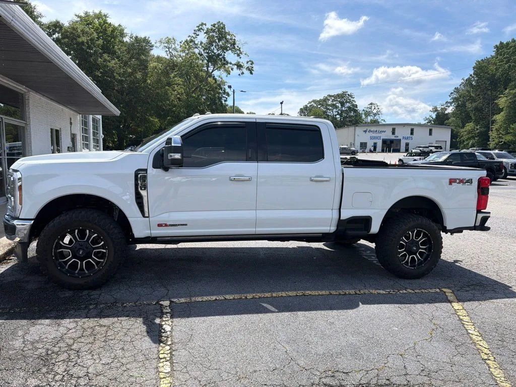 Used 2024 White Ford Lariat image 1