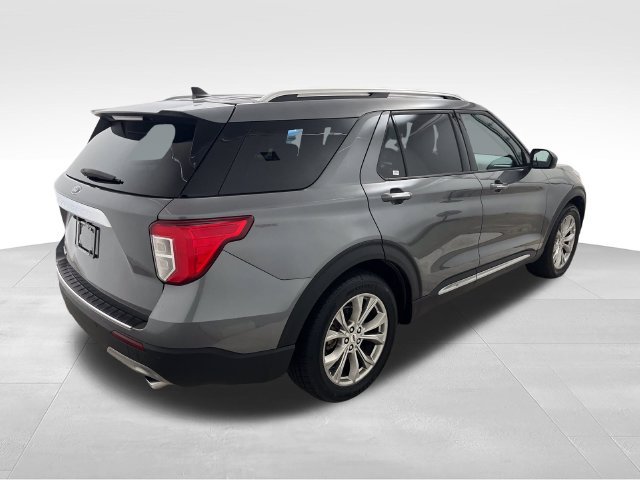 Used 2024 Gray Ford Limited image 5