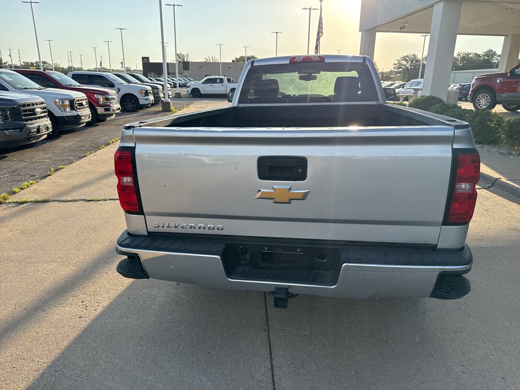 Used 2018 Silver Ice Metallic Chevrolet Work Truck image 7