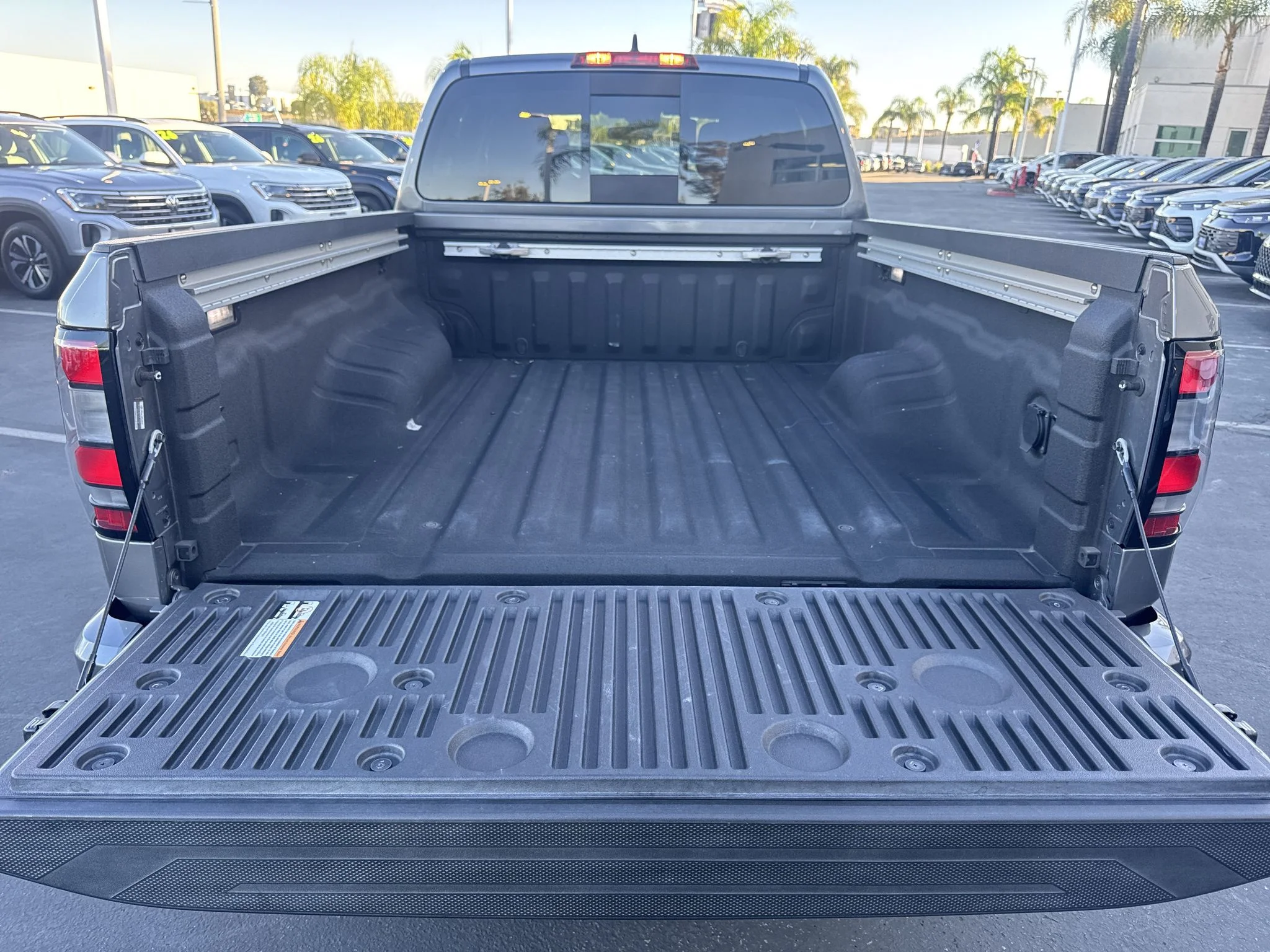 Used 2025 GUN METALLIC Nissan SV image 31