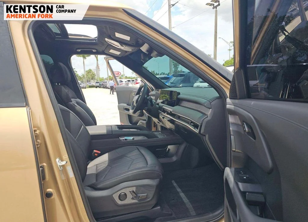 Used 2027 Brown Kia X-Line SX-Prestige image 5