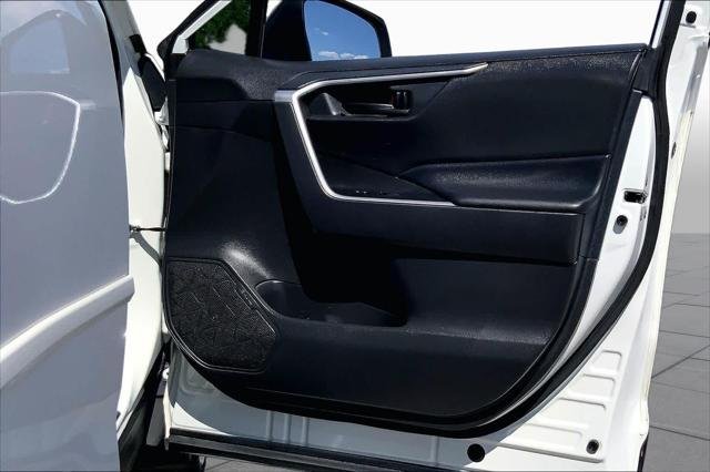 Certified Used 2023 ICE CAP Toyota  image 22