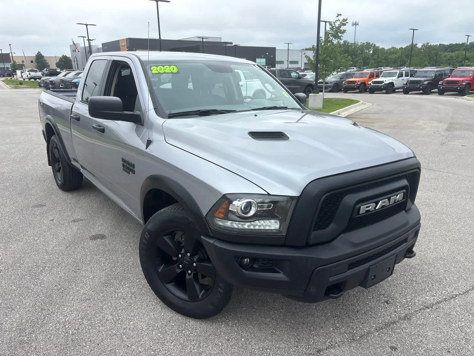 Vehicle Image 2