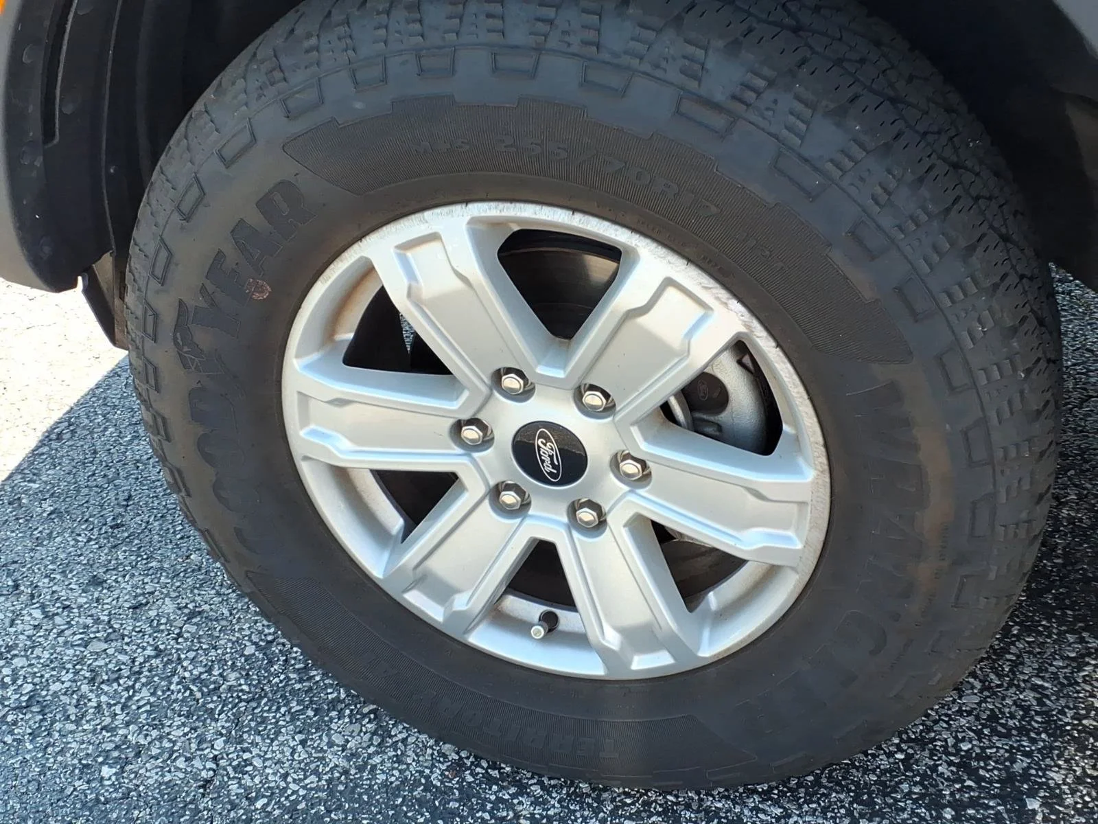 Certified Used 2024 Gray Metallic Ford XL image 19