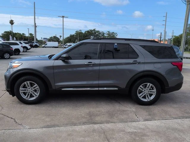 Used 2023 Gray Ford XLT image 7
