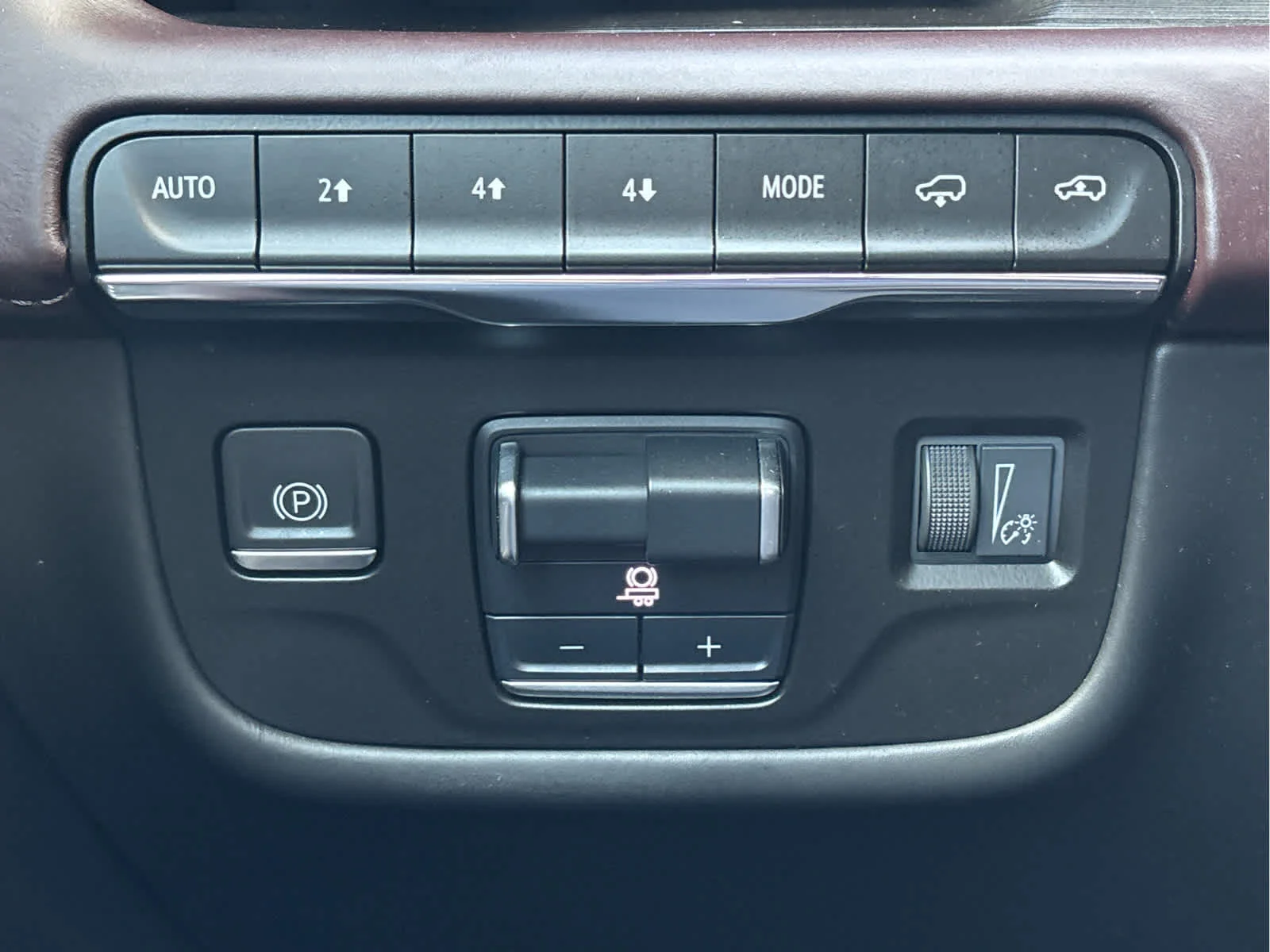 Used 2022 Infrared Tintcoat Cadillac Premium Luxury Platinum image 23
