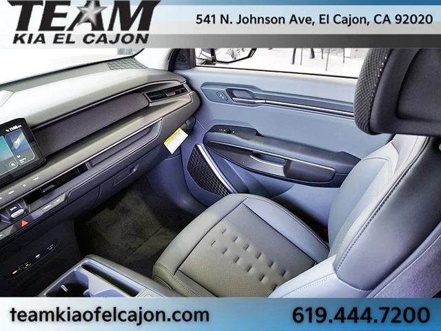 New 2026 Gray Kia Wind image 29