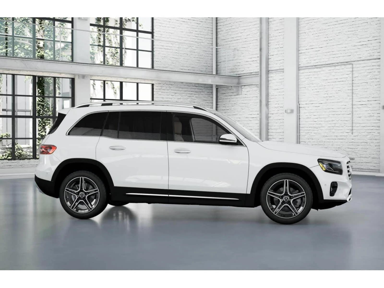 New 2026 Polar White Mercedes-Benz GLB 250 image 14