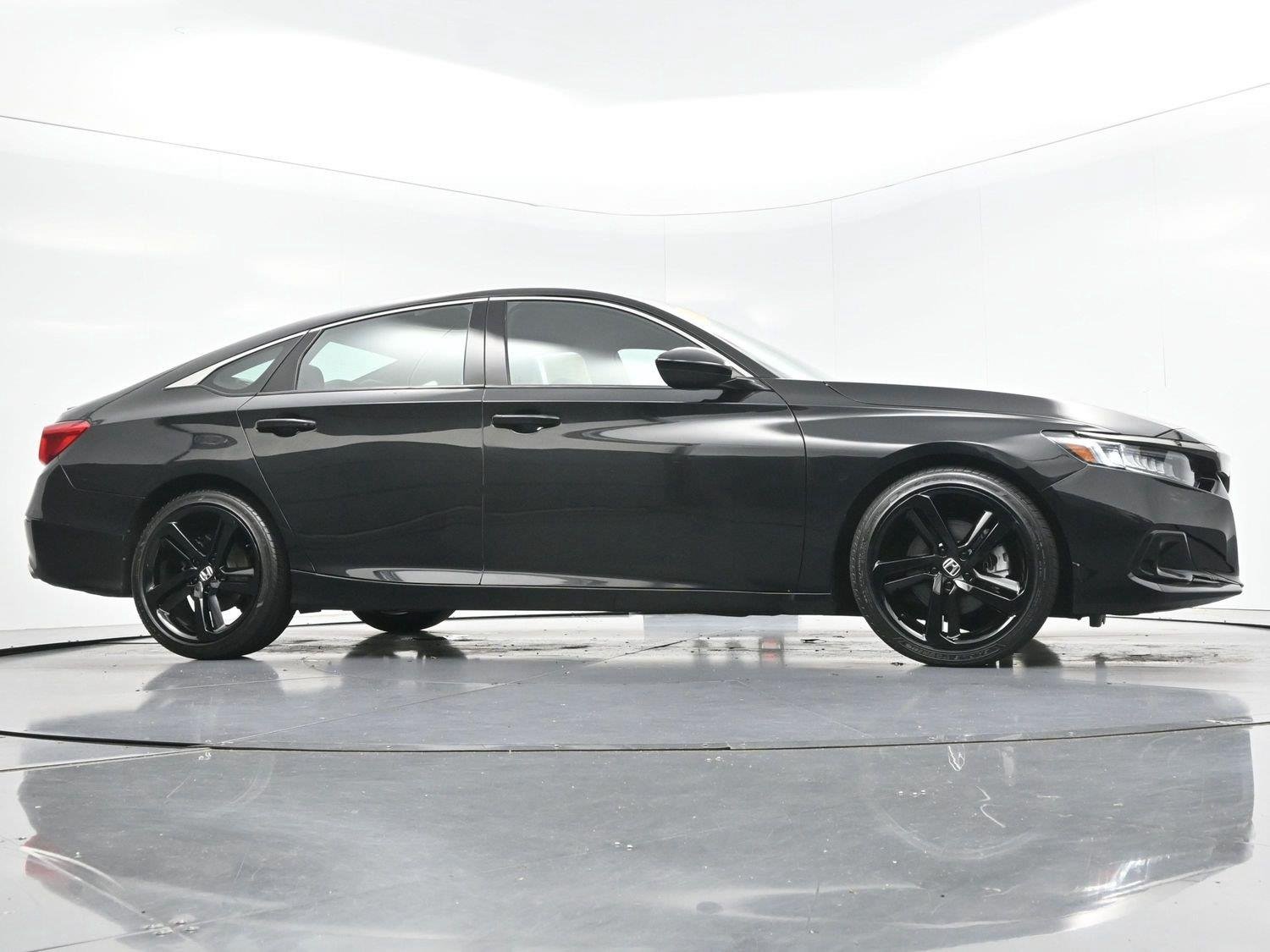 Used 2021 Crystal Black Pearl Honda Sport image 36