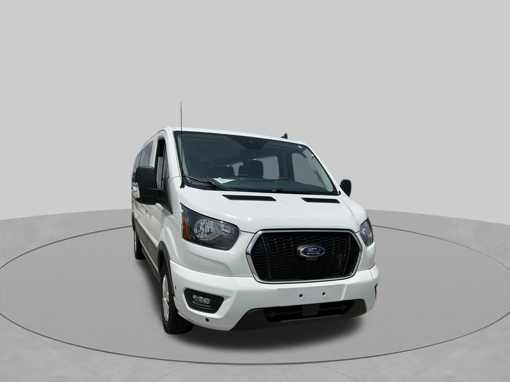 Used 2025 White Ford XLT image 13