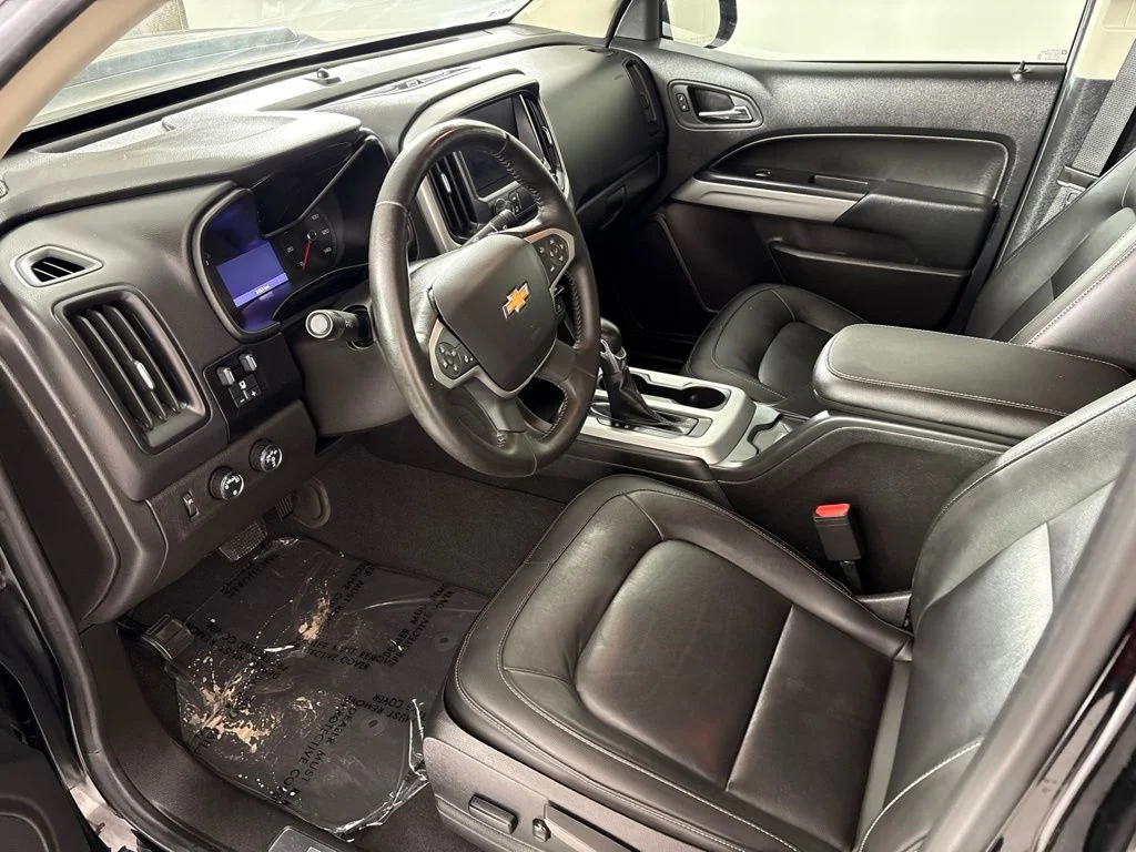 Used 2022 Black Chevrolet ZR2 image 29
