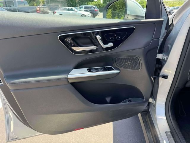 Used 2026 Cirrus Silver Metallic Mercedes-Benz GLC 300 image 18