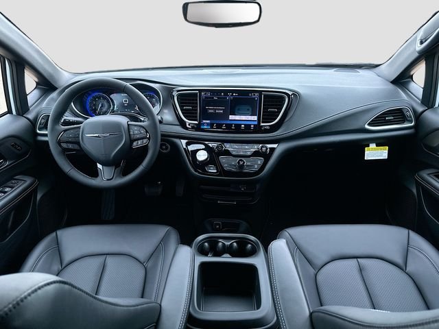 2026 Chrysler Pacifica Select - Photo 26