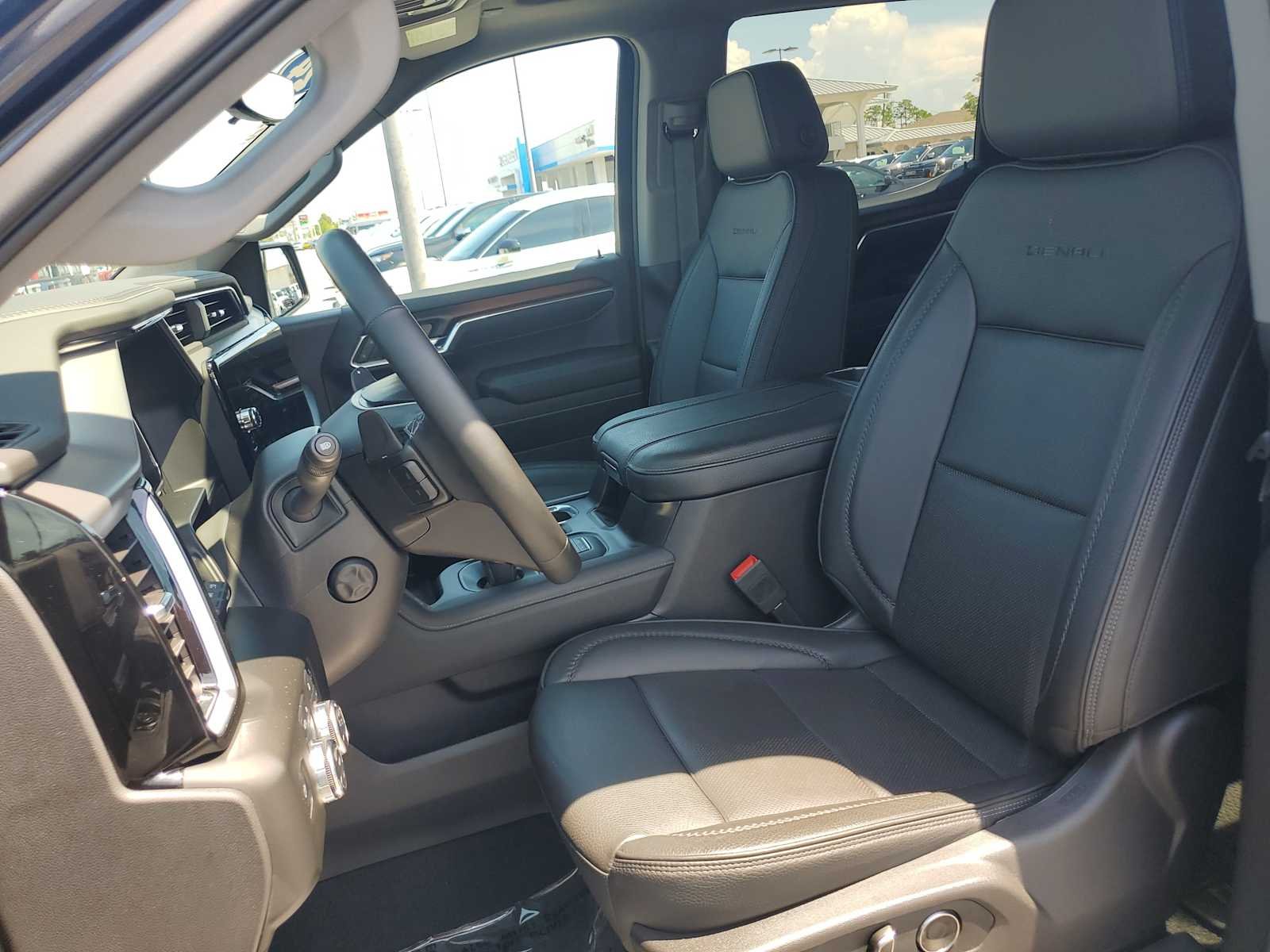 Used 2025 Titanium Rush Metallic GMC Denali image 21
