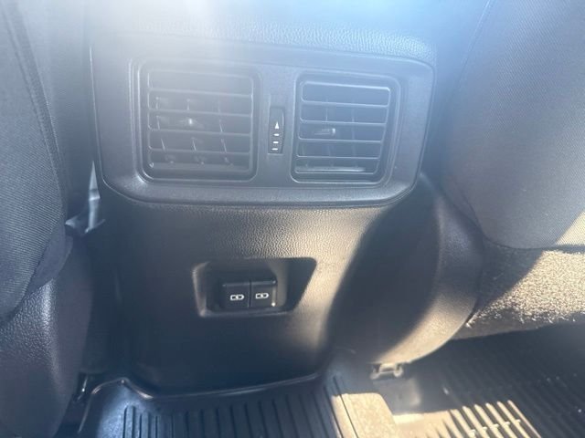 Used 2024  Toyota XLE image 16