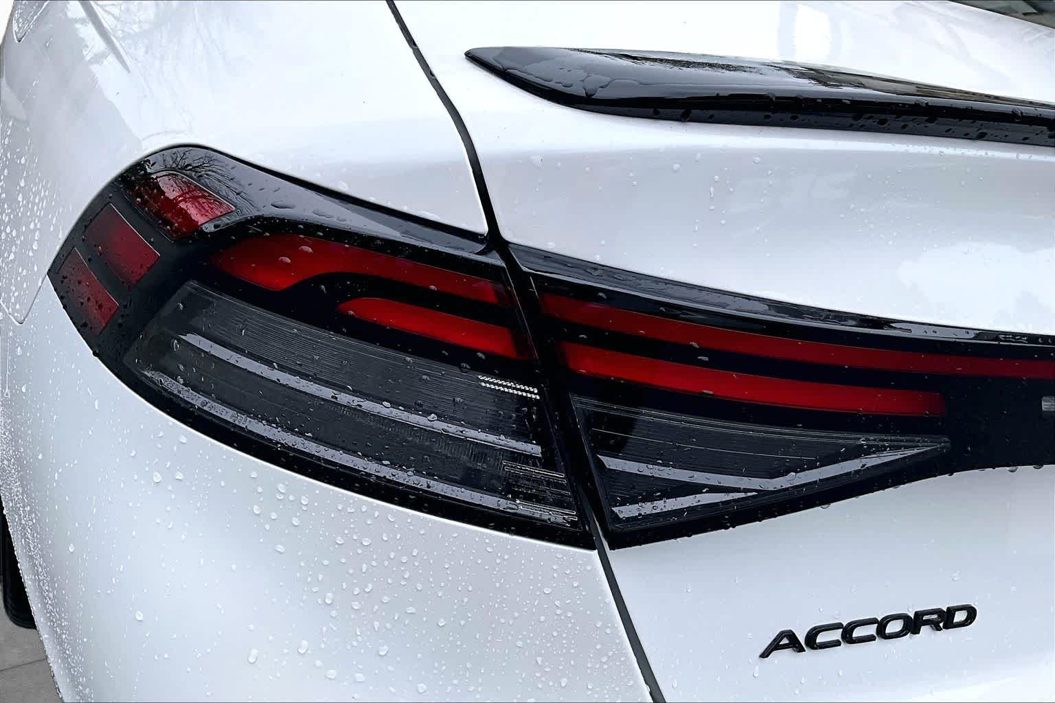 New 2026 Platinum White Pearl Honda Sport-L Hybrid image 12