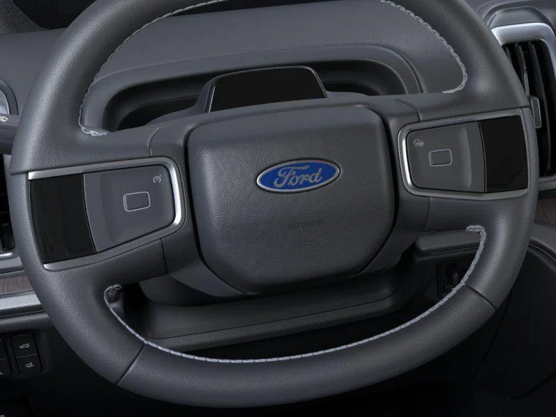 New 2026 Star White Metallic Tri-Coat Ford Platinum® image 12