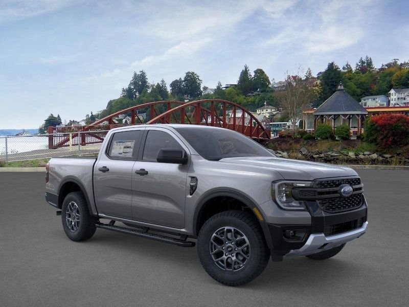 New 2026 Carbonized Gray Metallic Ford XLT image 9