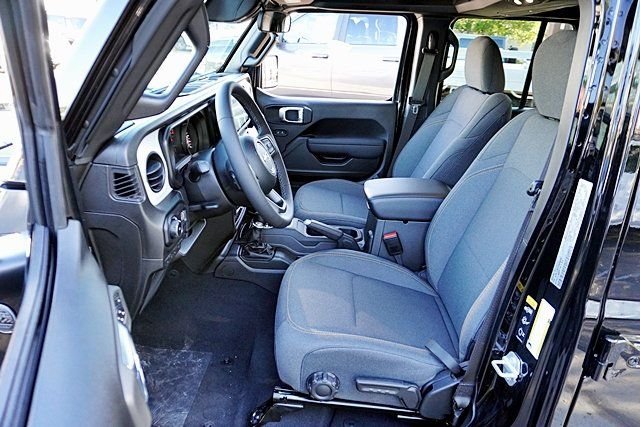 New 2026 Black Clear-Coat Exterior Paint Jeep Sport S image 19