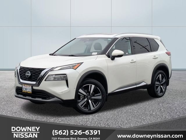 2022 Nissan Rogue SL FWD's photo
