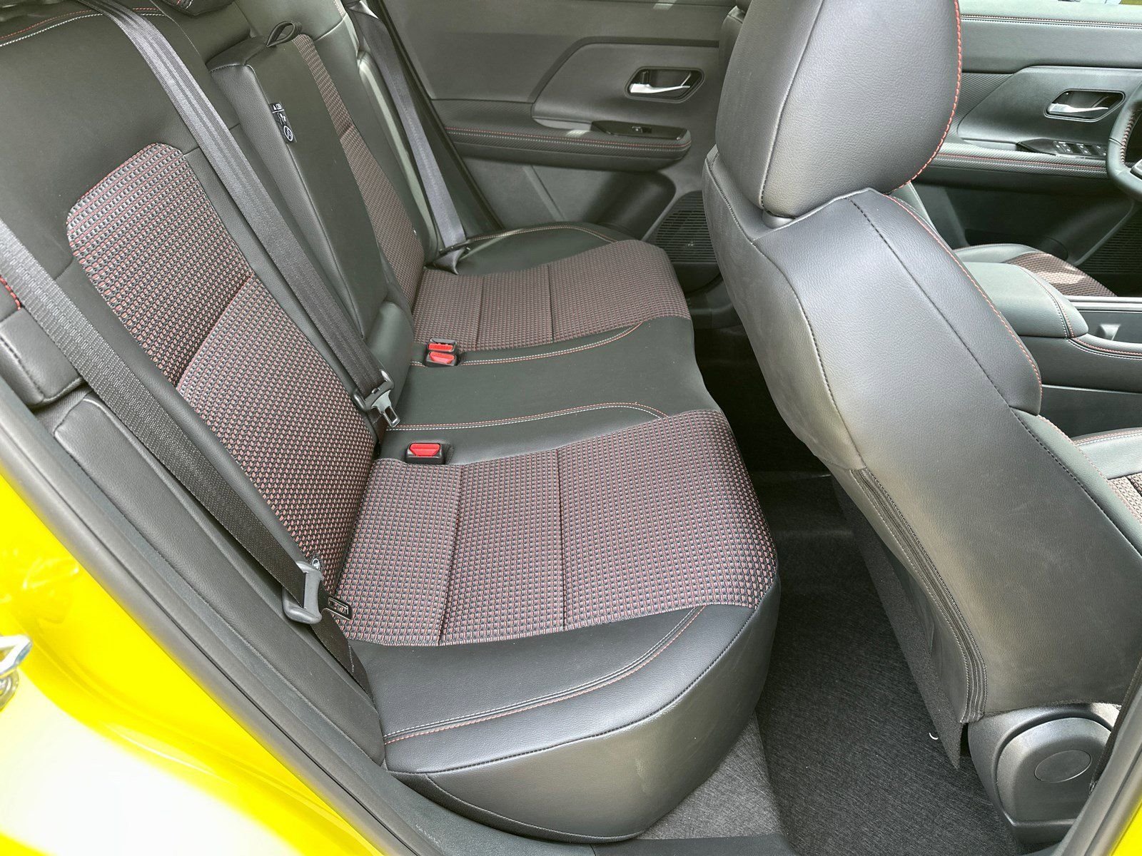 Certified Used 2025 Yellow Nissan SR image 13