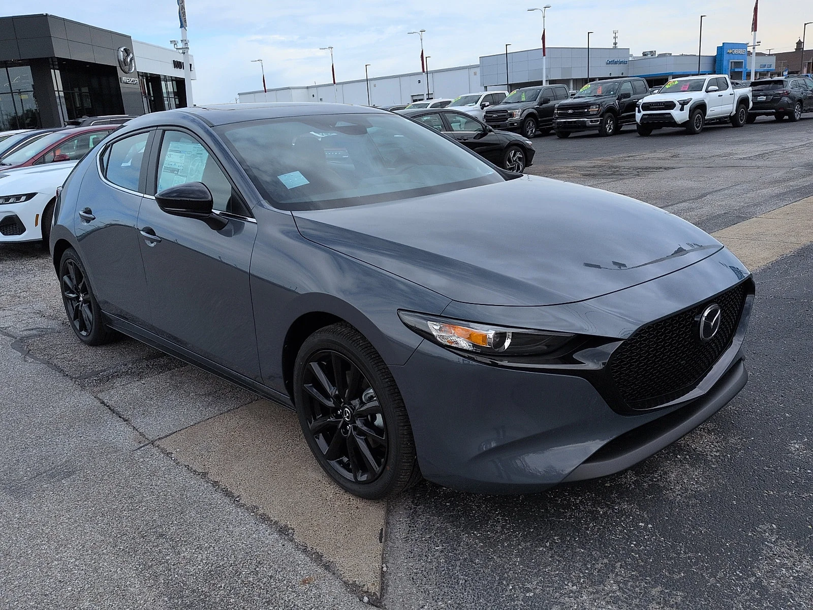 2026 Mazda CX-3 2.5 Carbon Ed. AT 5-Door SKYACTIV AWD's photo