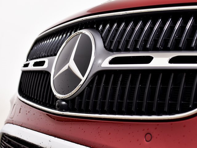 New 2026 MANUFAKTUR Patagonia Red Metallic Mercedes-Benz GLC 300 image 46