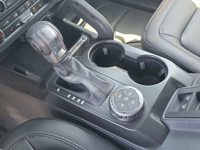 New 2026 Avalanche Gray Ford Big Bend image 23