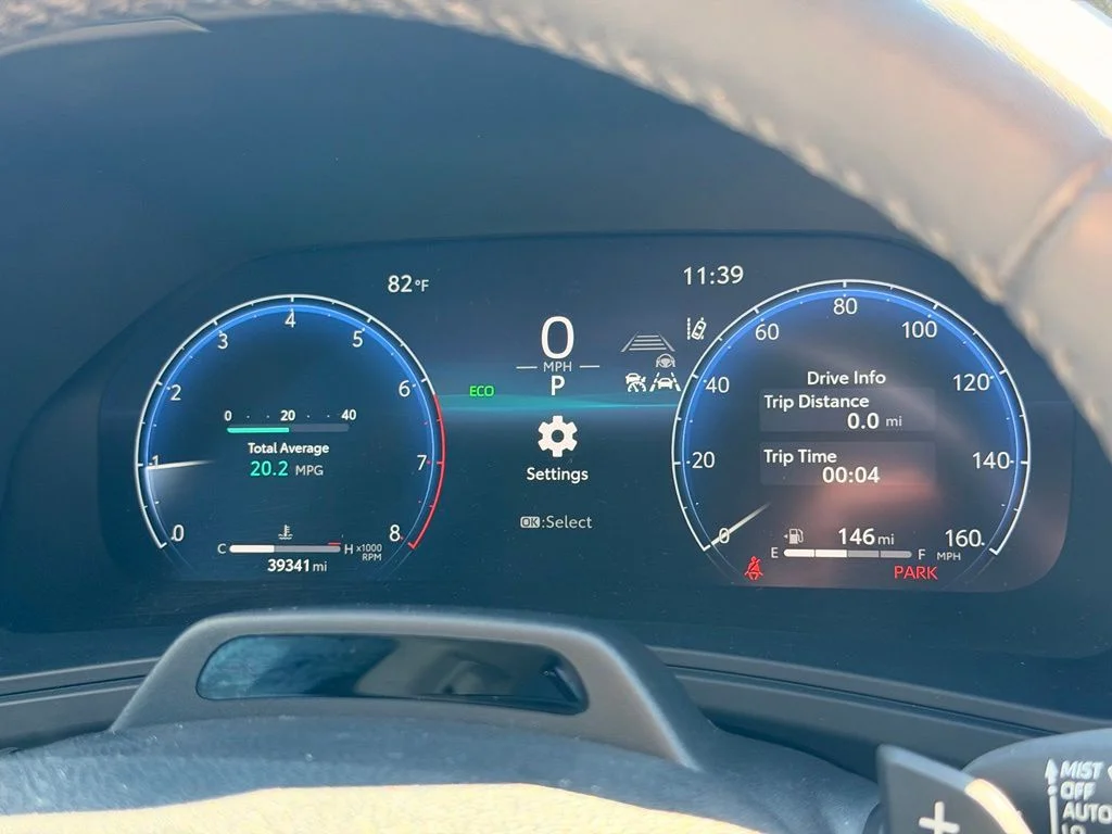 Used 2024 Black Toyota Platinum image 32