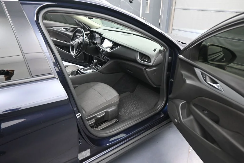 Used 2019 Blue Buick Preferred image 42