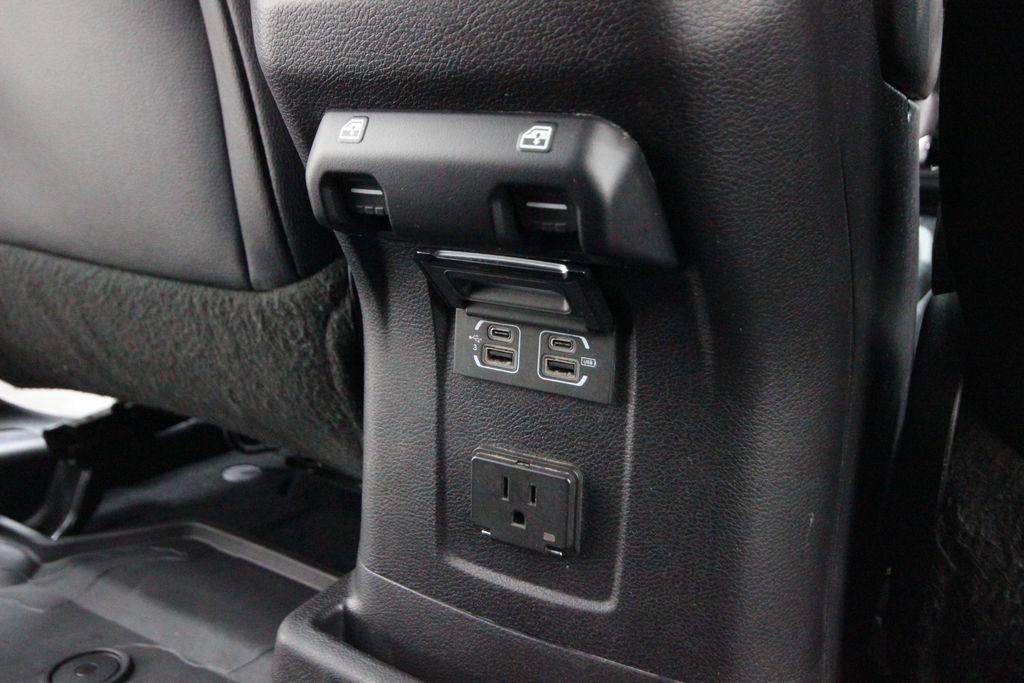 Used 2019 Red Jeep Unlimited Sahara image 28