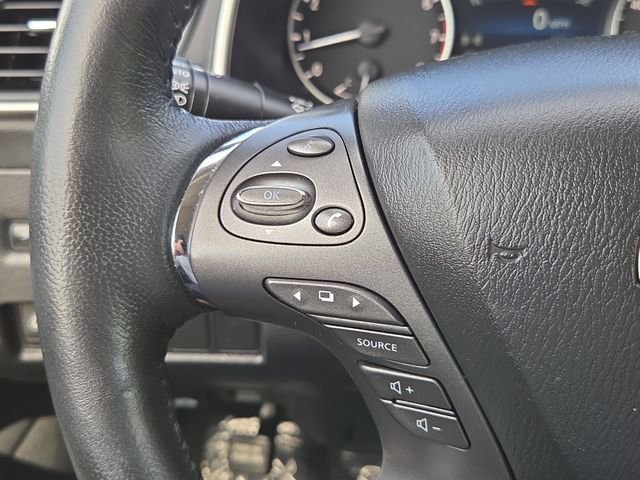 Used 2019 Pearl White Nissan SL image 20