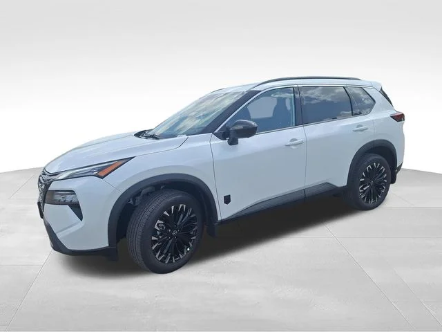 Used 2026 White Nissan Dark Armor image 4