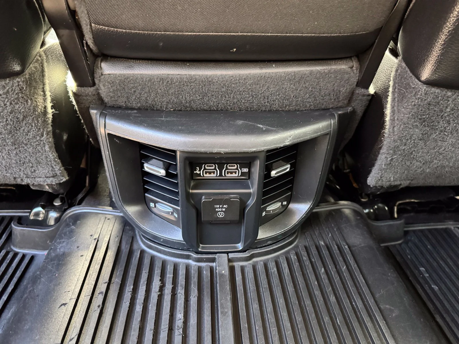 Used 2020 Black Ram Laramie image 37