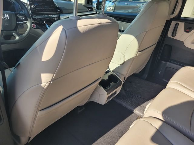 Used 2025  Honda EX-L image 14